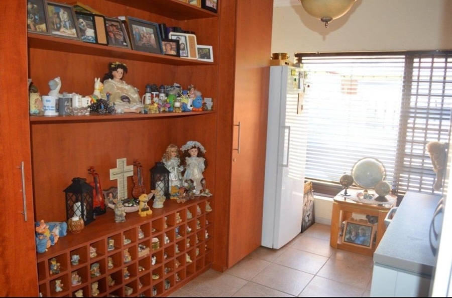 3 Bedroom Property for Sale in Wilkoppies North West